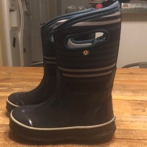 Like new BOGS rain/snow boots